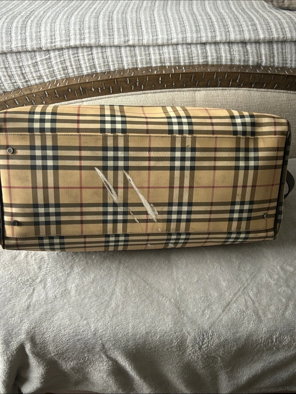 Burberry classic checked